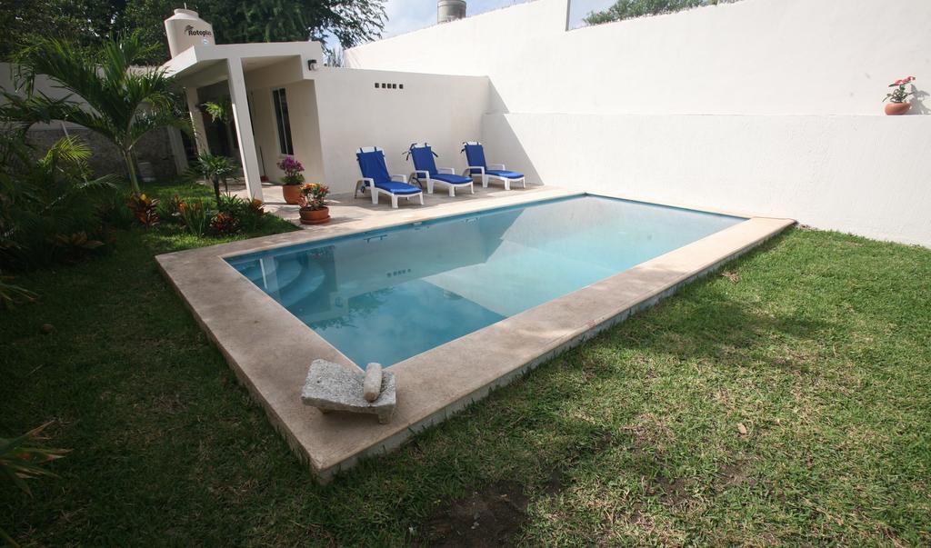 Hotel Aries Y Libra Mérida Exterior foto