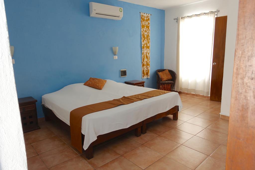 Hotel Aries Y Libra Mérida Exterior foto