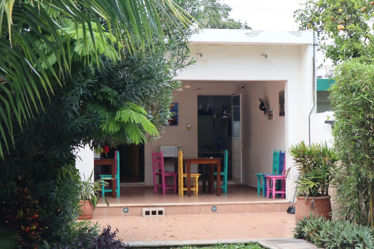 Hotel Aries Y Libra Mérida Exterior foto
