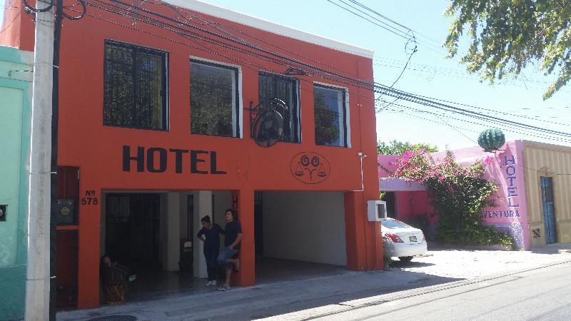 Hotel Aries Y Libra Mérida Exterior foto