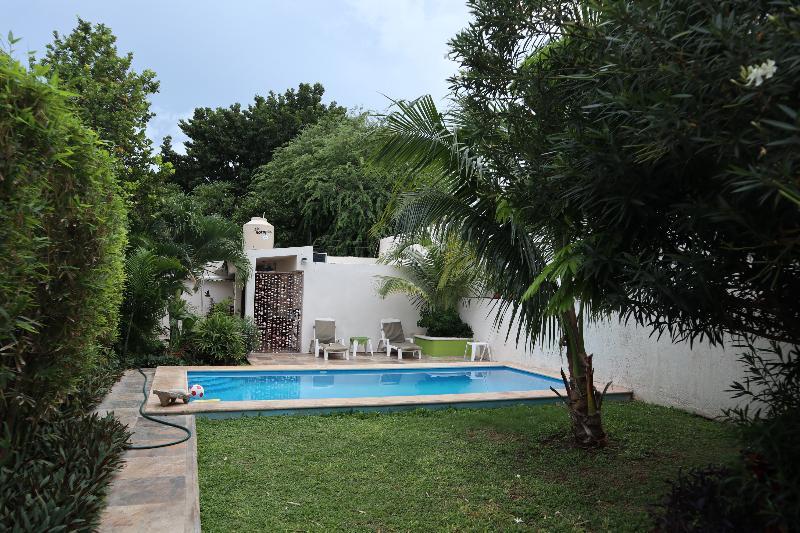 Hotel Aries Y Libra Mérida Exterior foto